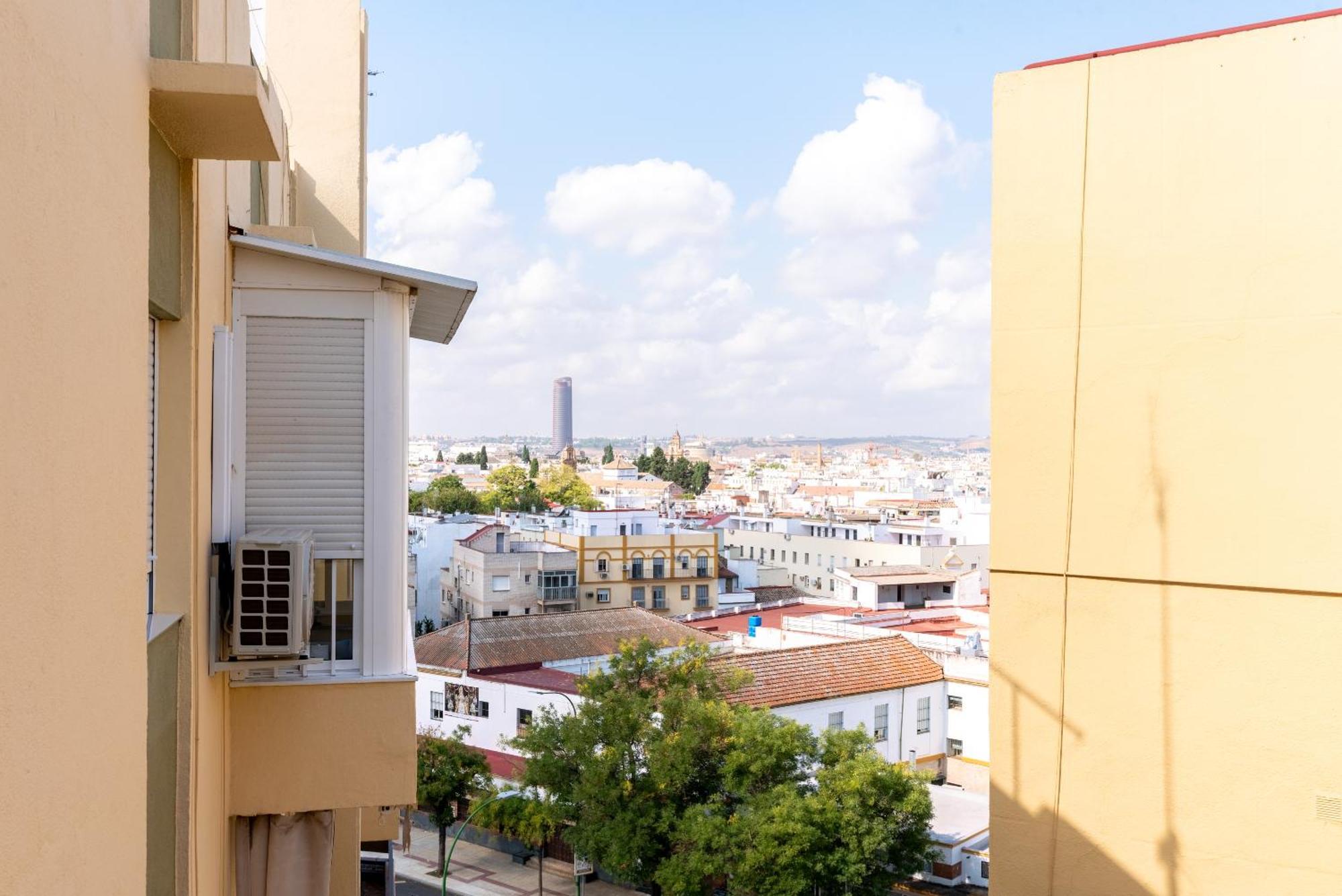 Apartamento Familiar Maria Auxiliadora Sevilla Exterior foto